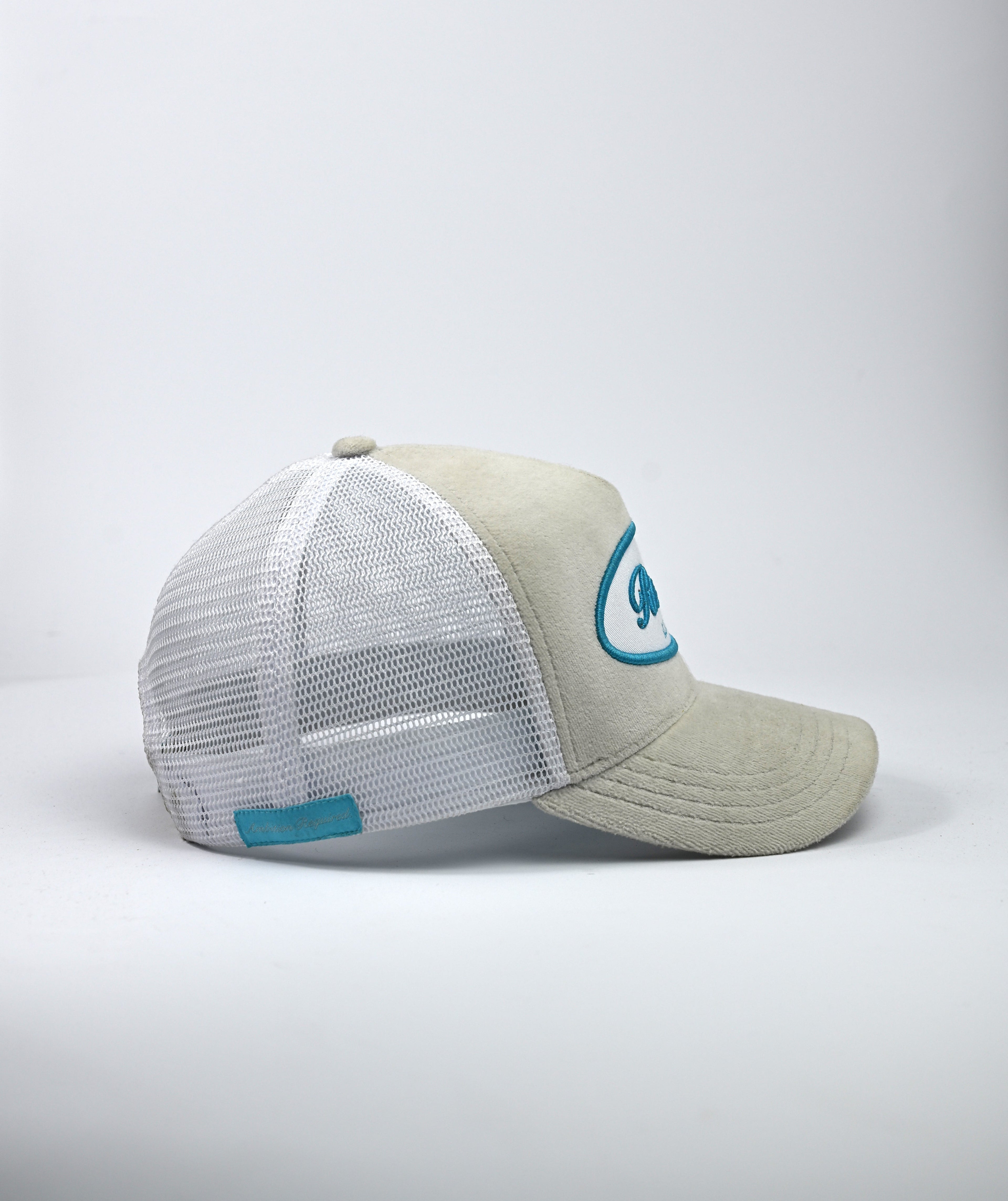 R1 Trucker Hat(s)